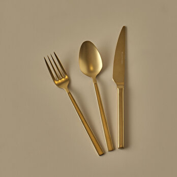 Premium 18 Parça 6 Kişilik Tatlı Çatal Kaşık Bıçak Takımı Gold