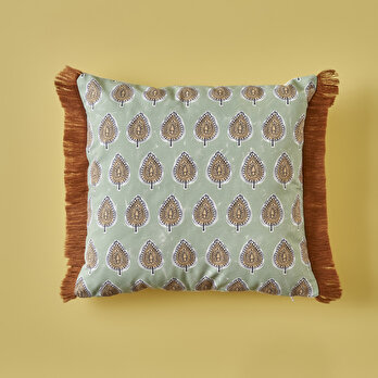 Indian Elegance Püsküllü Kırlent Kılıfı (43x43 cm)